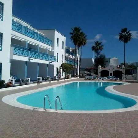 Puerto Del Carmen Sleeps 2 Pool Wifi Apartamento Puerto del Carmen (Lanzarote)